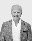 Paul Pustay - Real Estate Agent From - Queensland Sotheby's International Realty - MAIN BEACH