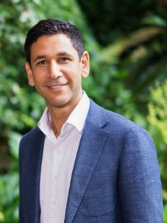 Paul Raphael - Real Estate Agent
