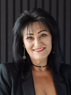 Paula Sirone - Real Estate Agent