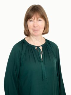 Penny Brosnan - Real Estate Agent
