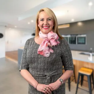 Penny Shields - Real Estate Agent