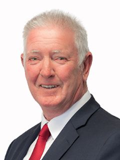 Peter Richardson - Real Estate Agent