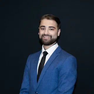 Peter Smirneos - Real Estate Agent