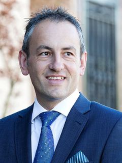 Peter Varellas - Real Estate Agent