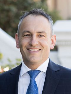 Peter Varellas - Real Estate Agent
