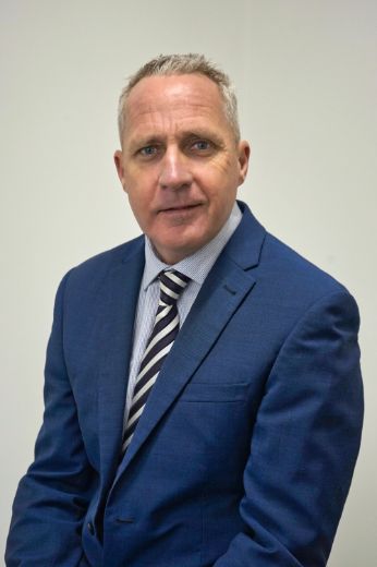 Peter Wigg - Real Estate Agent at Nutrien Harcourts - ARARAT