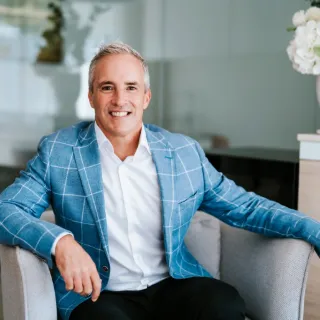 Peter Armstrong - Real Estate Agent
