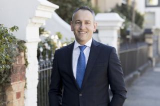 Peter Varellas - Real Estate Agent