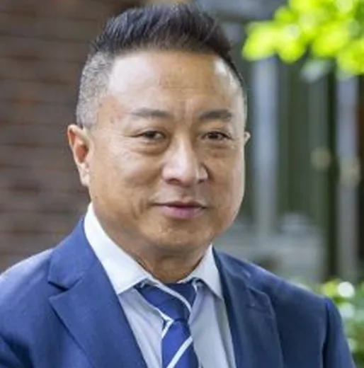 PHILLIP (THANH)  NHU - Real Estate Agent at Barry Plant - YARRAVILLE