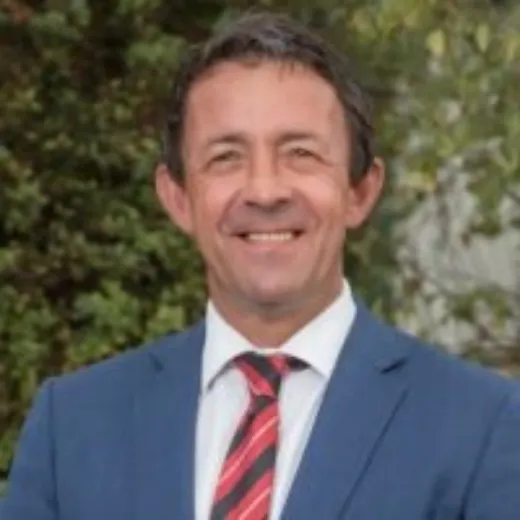 Warren Lashmar - Real Estate Agent at Elders Real Estate Hobart