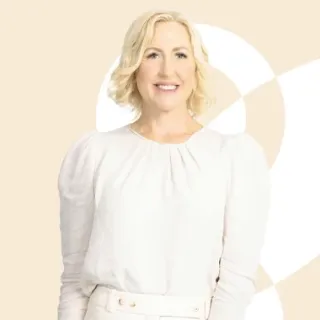 Danielle Law - Real Estate Agent