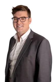Ferg Horan - Real Estate Agent