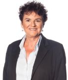 Kaeren  Smith  - Real Estate Agent From - TCR