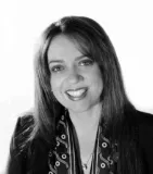 Berna Hudaverdi - Real Estate Agent From - Century 21 Central GC - Benowa