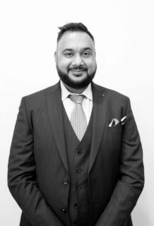 Amit  Sharma - Real Estate Agent