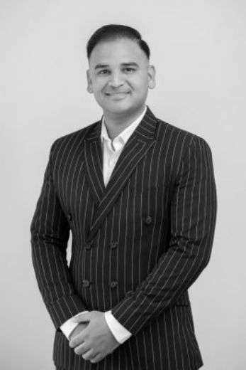 Muhammad Khan - Real Estate Agent at Century 21 All Aspects Realty