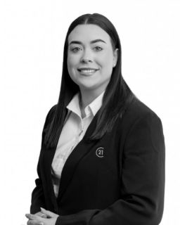 Tiffany Bowkett - Real Estate Agent