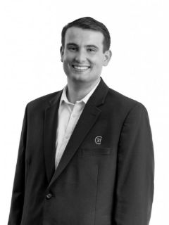 Adrian Strungaru - Real Estate Agent