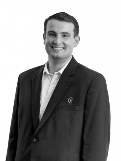 Adrian Strungaru - Real Estate Agent at CENTURY 21 The Garden City