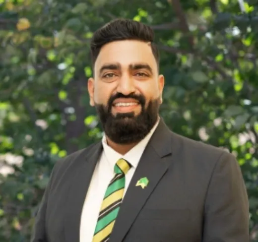 Prashant Bhardwaj - Real Estate Agent at Reliance Real Estate - Tarneit
