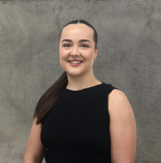 Isabelle Stratford - Real Estate Agent