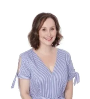 Tamara Wecker - Real Estate Agent
