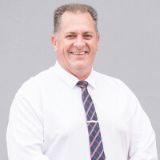 Daniel Schoeman - Real Estate Agent From - RE/MAX Genesis - Lakes Entrance