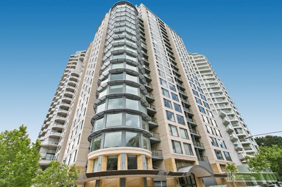 Home Unit Headquarters  - Milsons Point  - Real Estate Agency