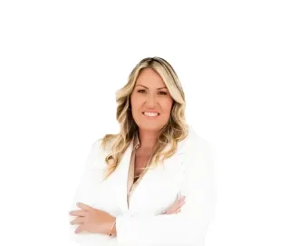 Alisa  Wythes - Real Estate Agent