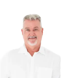 Warren Berry - Real Estate Agent