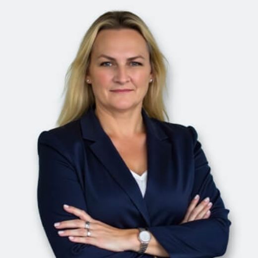 Gretta Ulmer - Real Estate Agent at Sapphire Realty