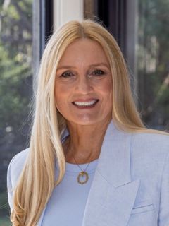 Prue  Jones - Real Estate Agent