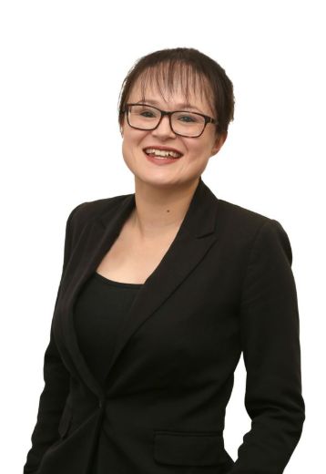 Pearl Lee - Real Estate Agent at Aaron Lewis Property Agents