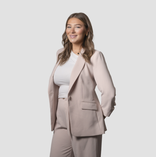 Tiff Mills - Real Estate Agent at Agent Team Canberra - HOLT