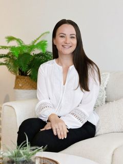 Rachael Gibb - Real Estate Agent