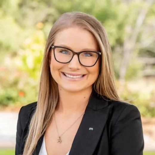 Rachael  Farror - Real Estate Agent at Magain Real Estate - Happy Valley