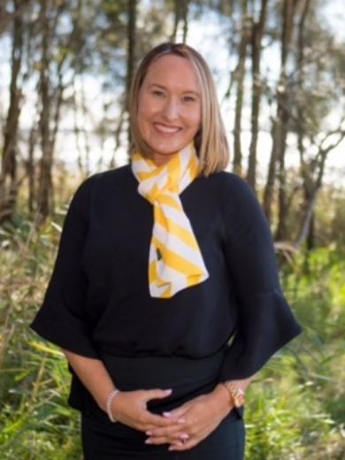 Rachelle Blake - Real Estate Agent at Ray White Berkeley Vale - BERKELEY VALE