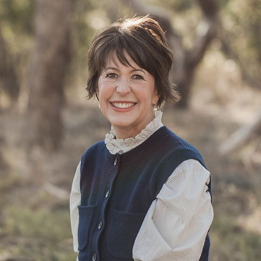 Jane Brettell - Real Estate Agent at Raine & Horne - Williamstown