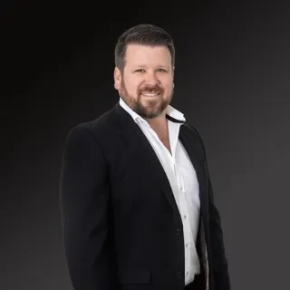 Nicolas Heath - Real Estate Agent