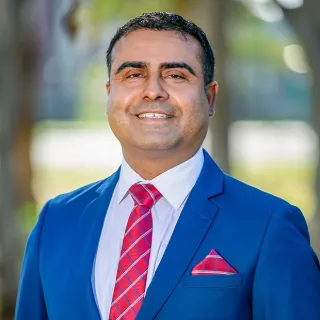 Raj  Kapoor - Real Estate Agent