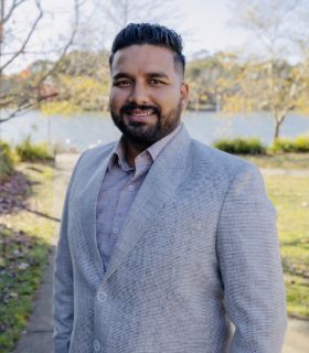 Raja Gupta - Real Estate Agent