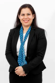 Rashmi Malik - Real Estate Agent