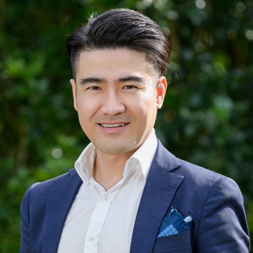Ray Yanwei Chen - Real Estate Agent at Ray White (Green Square)