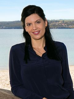 Rebecca Hanning - Real Estate Agent