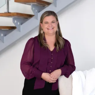 Rebecca Harrington - Real Estate Agent