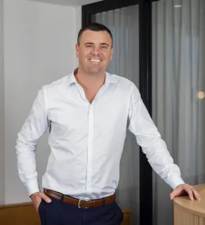 Reece  Thompson - Real Estate Agent