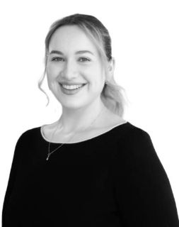 Renae Turner - Real Estate Agent