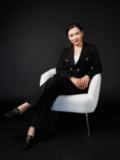 Renata Xiang - Real Estate Agent