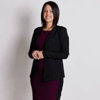 Renee Cornish - Real Estate Agent