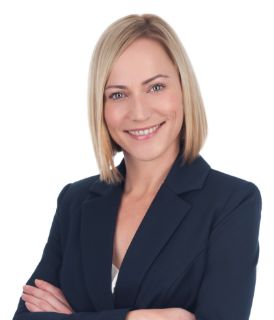 Renee Ford - Real Estate Agent